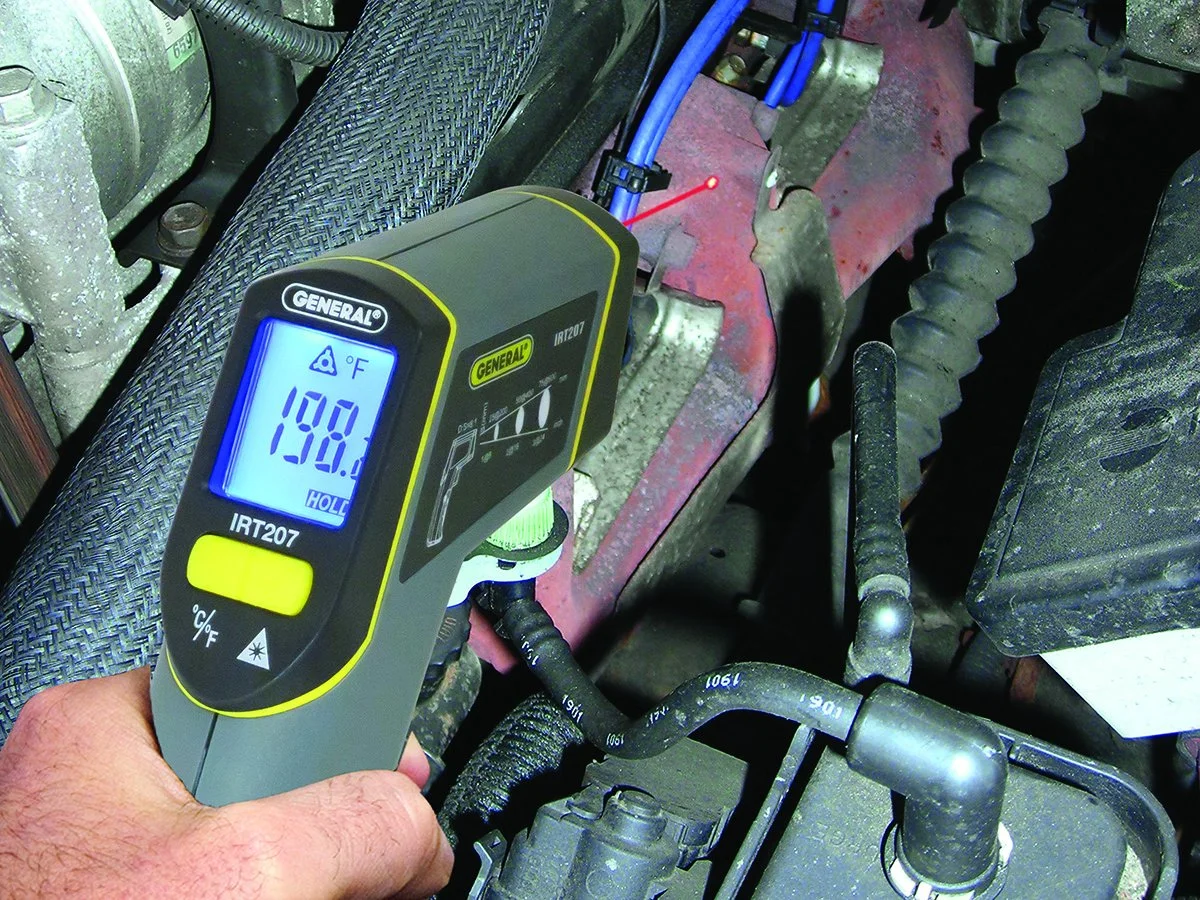 تفنگ دمای لیزری ابزار عمومی IRT207، آشکارساز حرارتی، دماسنج مادون قرمز میان برد 8:1 تفنگ دمای لیزری ابزار عمومی IRT207، آشکارساز حرارتی، دماسنج مادون قرمز میان برد 8:1