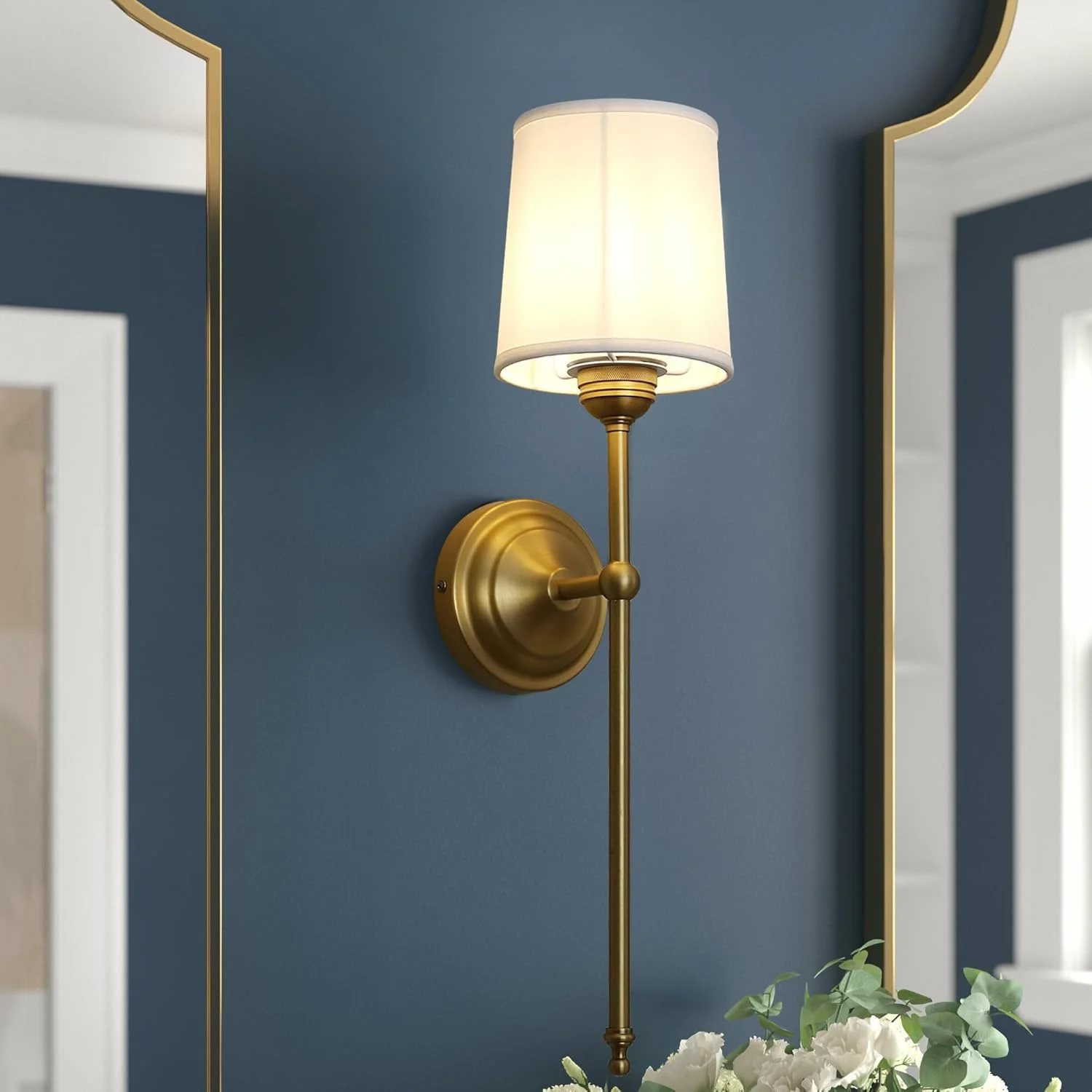 ست دو عددی چراغ دیواری دکوراتیو، روشنایی دیوارکوب داخلی، چراغ خواب کنار تختی با کلاهک پارچه ای برای اتاق خواب، مطالعه (سفید) ست دو عددی چراغ دیواری دکوراتیو، روشنایی دیوارکوب داخلی، چراغ خواب کنار تختی با کلاهک پارچه ای برای اتاق خواب، مطالعه (سفید)