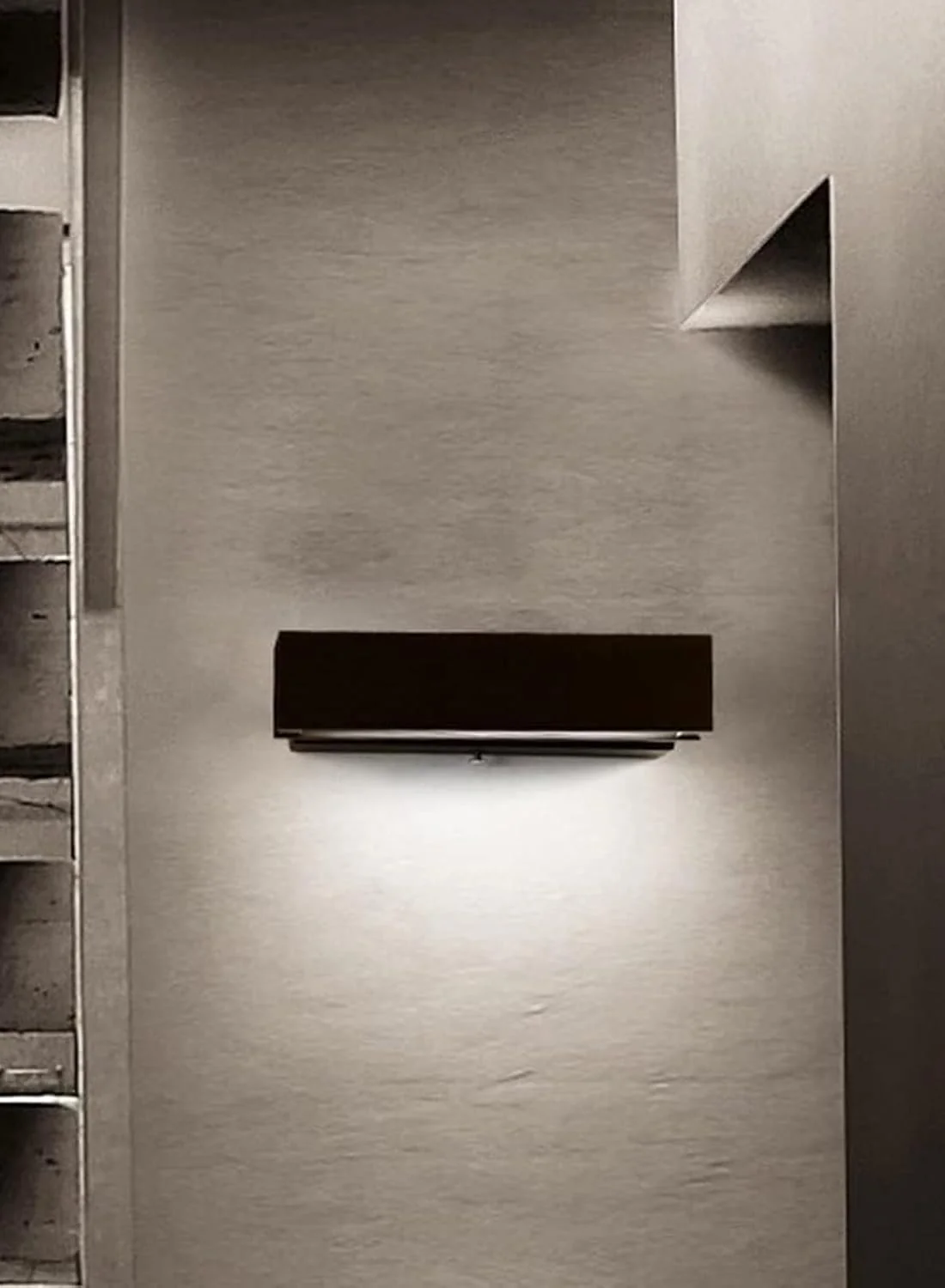 چراغ دیواری چوبی با نور گرم (3000K)، چراغ دیواری LED مدرن و ساده کنار تختی، چراغ دیواری چوبی قابل چرخش 270 درجه، قابل نصب روی دیوار یا سقف، مناسب برای اتاق نشیمن، مشکی چراغ دیواری چوبی با نور گرم (3000K)، چراغ دیواری LED مدرن و ساده کنار تختی، چراغ دیواری چوبی قابل چرخش 270 درجه، قابل نصب روی دیوار یا سقف، مناسب برای اتاق نشیمن، مشکی