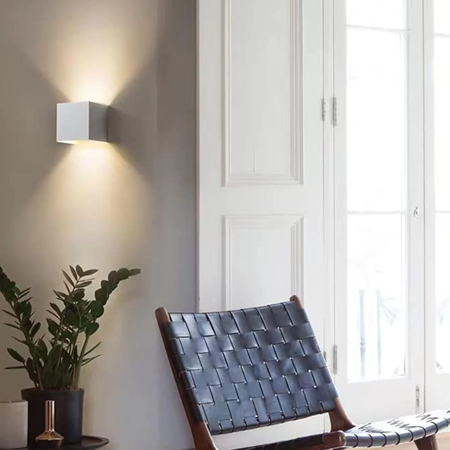 چراغ دیواری بالا و پایین LED برای اتاق نشیمن، چراغ دیواری بیرونی 12 وات IP65 3000k سفید، چراغ دیواری مربعی با پرتو قابل تنظیم، برای اتاق نشیمن، اتاق خواب، راهرو، (سفید) چراغ دیواری بالا و پایین LED برای اتاق نشیمن، چراغ دیواری بیرونی 12 وات IP65 3000k سفید، چراغ دیواری مربعی با پرتو قابل تنظیم، برای اتاق نشیمن، اتاق خواب، راهرو، (سفید)