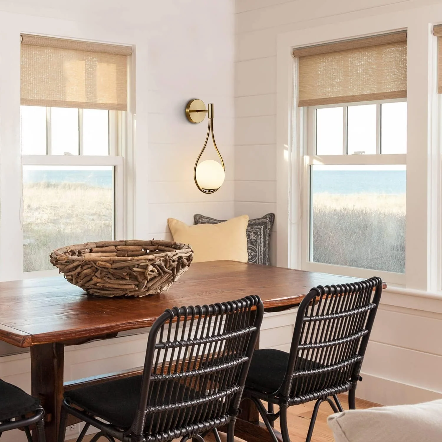 چراغ دیواری طلایی مدرن میان قرن HUA QIANG WANG، چراغ دیواری برنجی برس خورده برای روشنایی روشویی حمام، چراغ دیواری کروی شیشه ای سفید مات، چراغ دیواری صنعتی برای اتاق نشیمن، اتاق خواب، کنار تخت چراغ دیواری طلایی مدرن میان قرن HUA QIANG WANG، چراغ دیواری برنجی برس خورده برای روشنایی روشویی حمام، چراغ دیواری کروی شیشه ای سفید مات، چراغ دیواری صنعتی برای اتاق نشیمن، اتاق خواب، کنار تخت