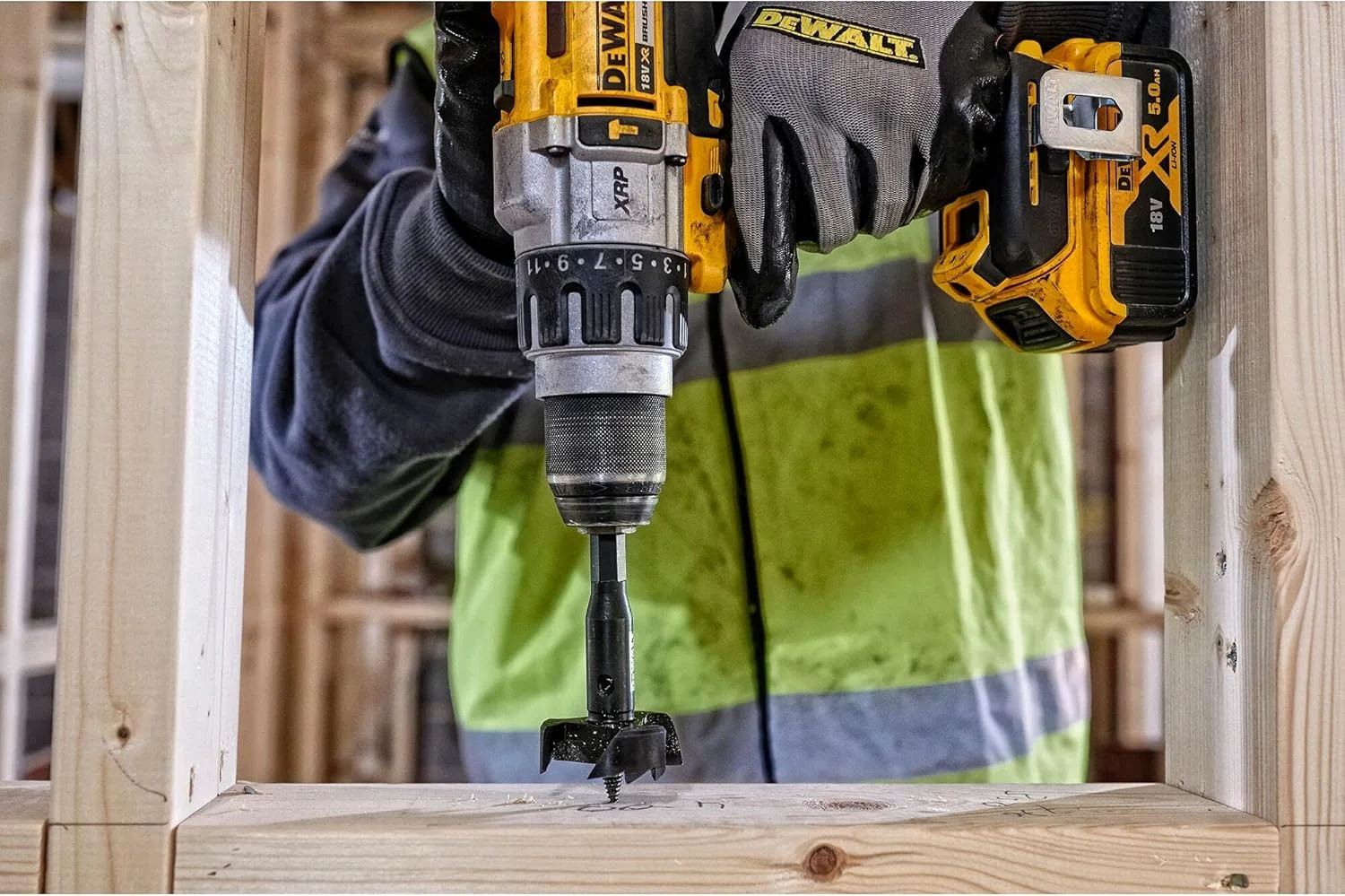 مته خودکار دیوالت - سایز 38 میلی‌متر