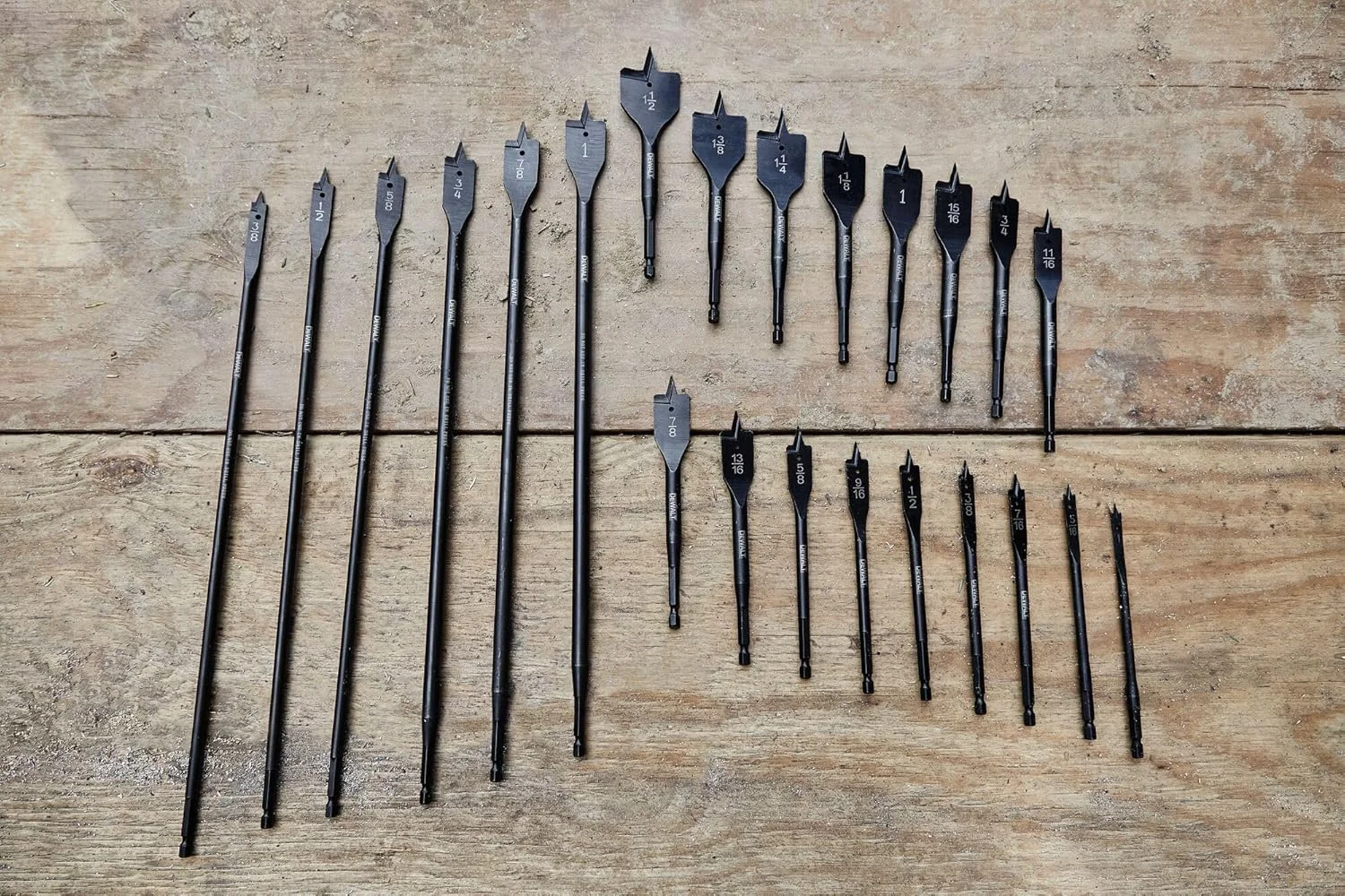 مته تخت چوب دیوالت DT4775QZ سایز 32x152 میلی‌متر، چند رنگ