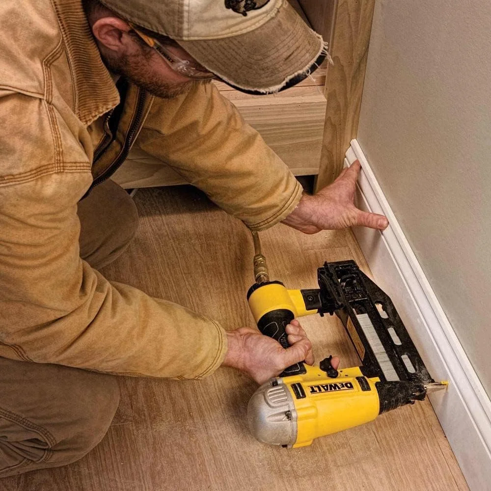 دستگاه های میخکوب و میخ DEWALT DEWDPN1664PP