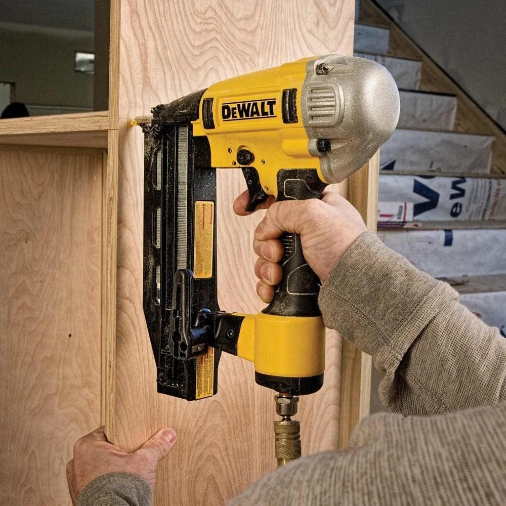 دستگاه های میخکوب و میخ DEWALT DEWDPN1664PP