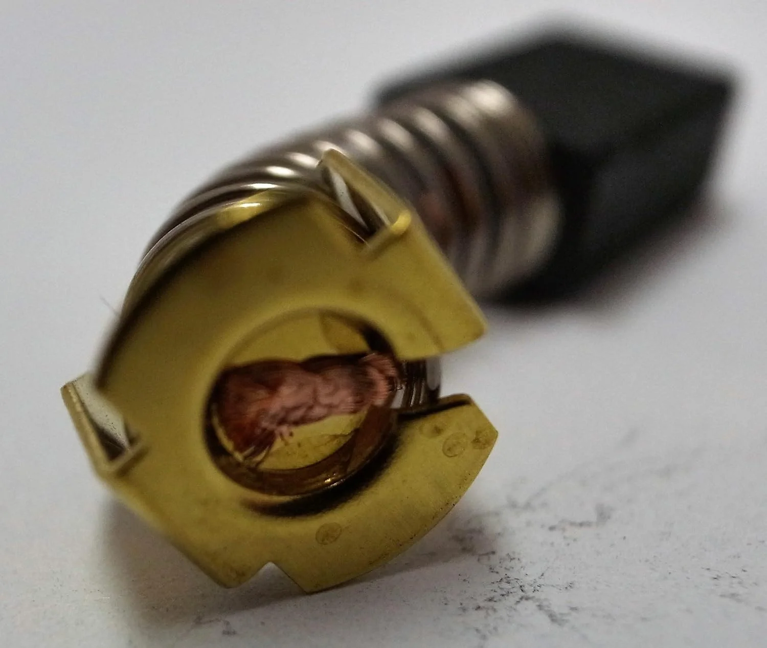 ذغال برای ابزار برقی ماکیتا مدل CB-124، لوازم جانبی ماکیتا 191945-4