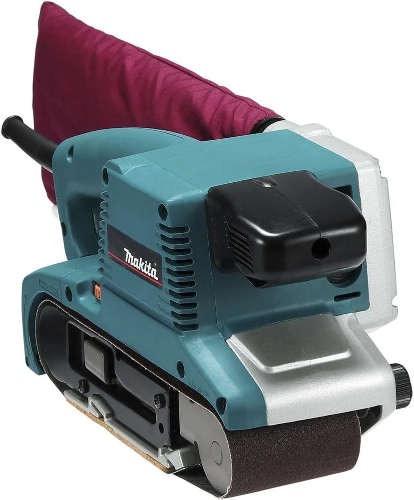 سنباده تسمه ای متغیر ماکیتا 9903 با موتور 8.8 آمپر و ابعاد 3 در 21 اینچ