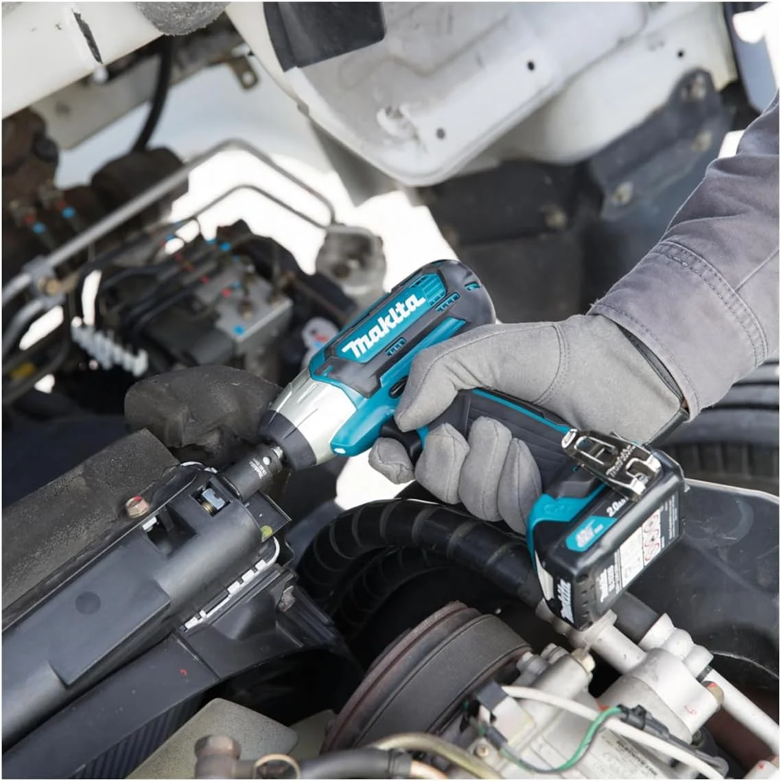 آچار ضربه ای شارژی ماکیتا TW140DZ 12V Max Li-Ion CXT - باتری و شارژر شامل نمی شود