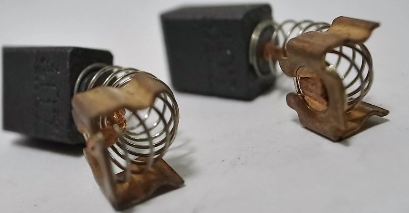 ذغال کربنی Makita CB-407 191927-6 (جفت)