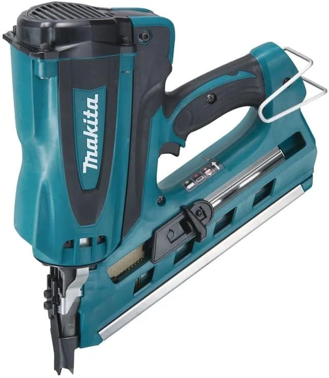 میخکوب گازی ماکیتا مدل GN900SE 7.2 ولت لیتیوم-یونی به همراه 2 عدد باتری 7.2 ولت و شارژر عرضه شده در جعبه حمل میخکوب گازی ماکیتا مدل GN900SE 7.2 ولت لیتیوم-یونی به همراه 2 عدد باتری 7.2 ولت و شارژر عرضه شده در جعبه حمل