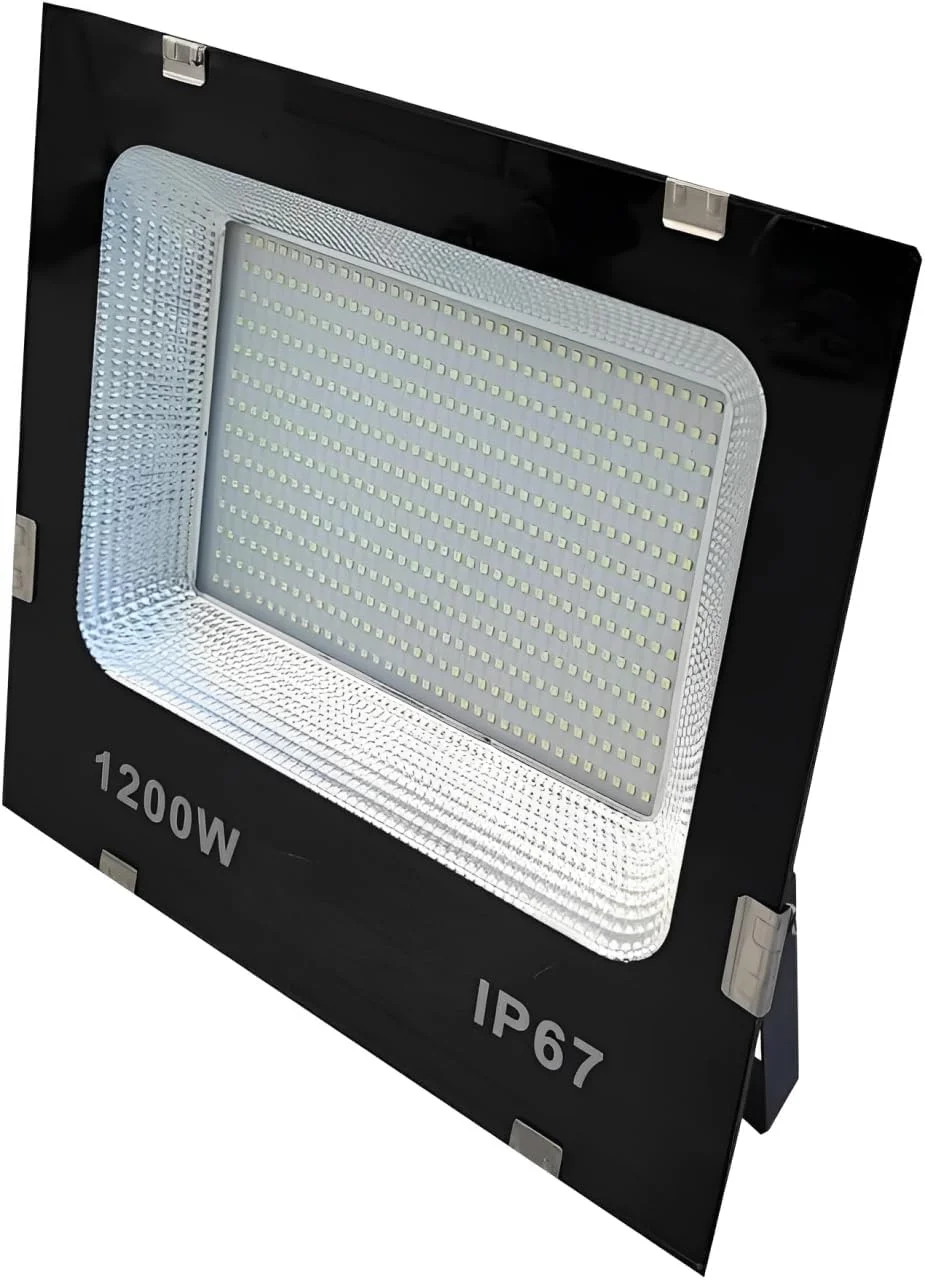 چراغ پروژکتور ال ای دی 2000 وات – معادل هالوژن 1800 وات | 220 ولت | 6500 کلوین سفید | ضد آب IP66 | مناسب برای کار در فضای باز، امنیت و نورافکن | روشنایی باغ، گاراژ، استخر چراغ پروژکتور ال ای دی 2000 وات – معادل هالوژن 1800 وات | 220 ولت | 6500 کلوین سفید | ضد آب IP66 | مناسب برای کار در فضای باز، امنیت و نورافکن | روشنایی باغ، گاراژ، استخر