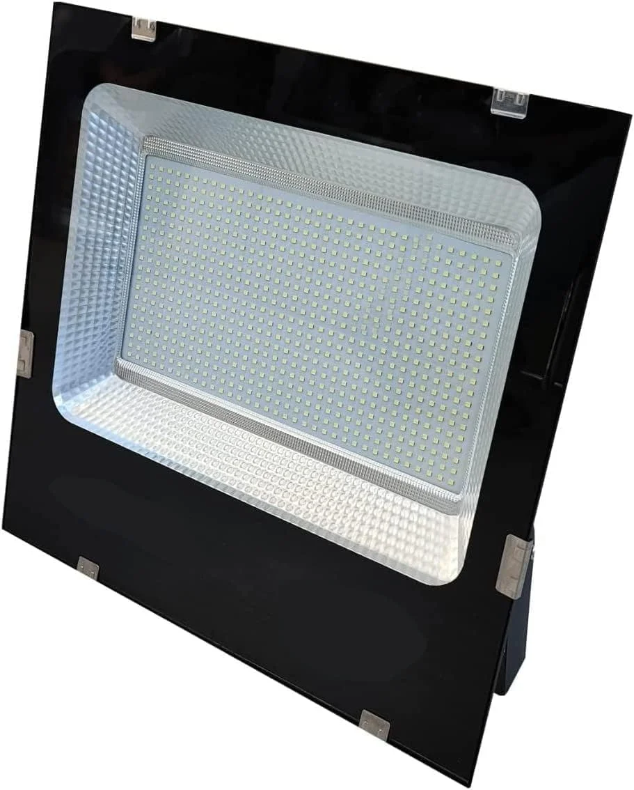 چراغ LED پروژکتوری ضد آب مناسب فضای باز IP66 با زاویه تابش گسترده 120 درجه | چراغ هالوژنی LED، چراغ متمرکز برای کارخانه، گاراژ، پارکینگ، باغ، زمین بازی و فروشگاه (سفید سرد) (2000 وات) چراغ LED پروژکتوری ضد آب مناسب فضای باز IP66 با زاویه تابش گسترده 120 درجه | چراغ هالوژنی LED، چراغ متمرکز برای کارخانه، گاراژ، پارکینگ، باغ، زمین بازی و فروشگاه (سفید سرد) (2000 وات)