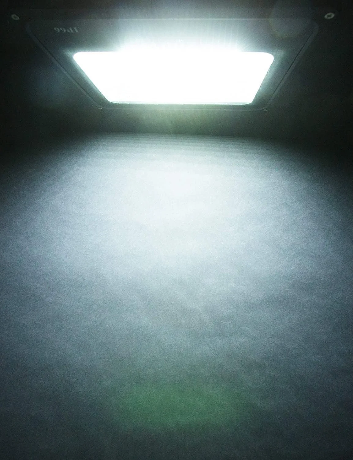 چراغ LED پروژکتوری ضد آب مناسب فضای باز IP66 با زاویه تابش گسترده 120 درجه | چراغ هالوژنی LED، چراغ متمرکز برای کارخانه، گاراژ، پارکینگ، باغ، زمین بازی و فروشگاه (سفید سرد) (2000 وات) چراغ LED پروژکتوری ضد آب مناسب فضای باز IP66 با زاویه تابش گسترده 120 درجه | چراغ هالوژنی LED، چراغ متمرکز برای کارخانه، گاراژ، پارکینگ، باغ، زمین بازی و فروشگاه (سفید سرد) (2000 وات)