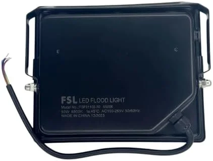 چراغ پروژکتور ال ای دی FSL با توان 50 وات، ضد آب و هوا IP66، سفید، ایده آل برای پارکینگ، استادیوم ورزشی و سایر فضاهای باز چراغ پروژکتور ال ای دی FSL با توان 50 وات، ضد آب و هوا IP66، سفید، ایده آل برای پارکینگ، استادیوم ورزشی و سایر فضاهای باز
