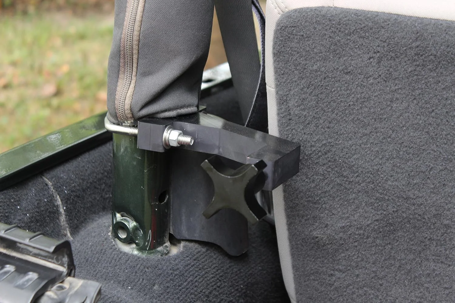 نگهدارنده جک های-لیفت مدل RC-875، قابل نصب روی رول کیج، ست 2 عددی نگهدارنده جک های-لیفت مدل RC-875، قابل نصب روی رول کیج، ست 2 عددی