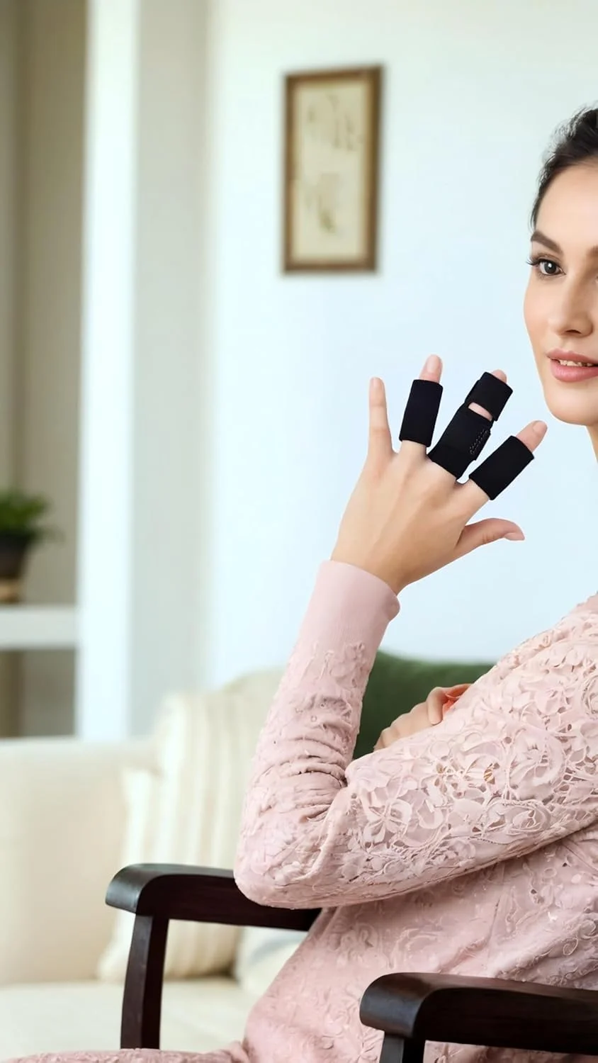 اسپلینت انگشت دو عددی Sweet Seven با 6 آستین نایلونی - بریس حمایتی برای انگشتان آسیب دیده، آرتروز و بی حرکتی مفصل اسپلینت انگشت دو عددی Sweet Seven با 6 آستین نایلونی - بریس حمایتی برای انگشتان آسیب دیده، آرتروز و بی حرکتی مفصل