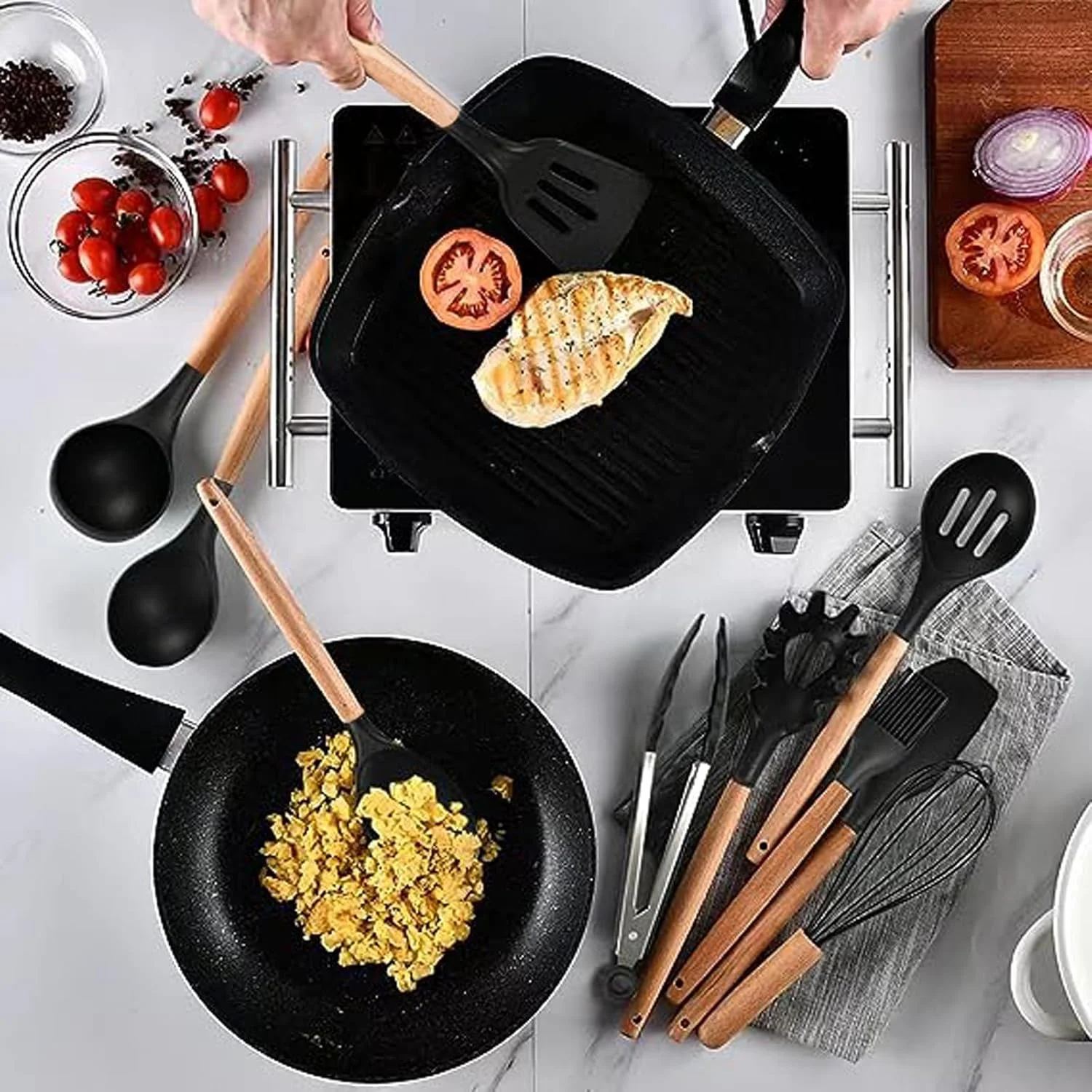 ست 11 تکه لوازم آشپزی سیلیکونی آشپزخانه، ابزار آشپزی نچسب با دسته های چوبی، مقاوم در برابر حرارت بالا (مشکی) ست 11 تکه لوازم آشپزی سیلیکونی آشپزخانه، ابزار آشپزی نچسب با دسته های چوبی، مقاوم در برابر حرارت بالا (مشکی)