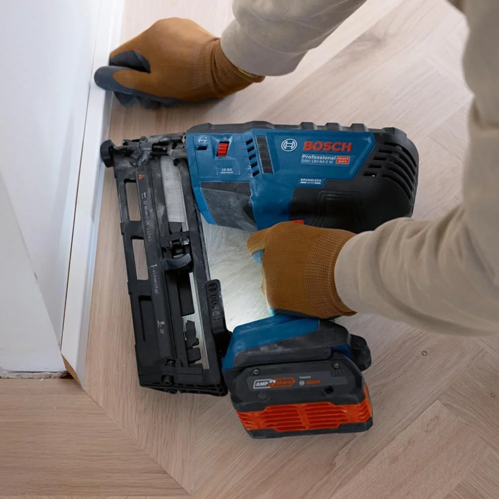 میخکوب چوبی شارژی بوش پروفشنال 18 ولت مدل GNH 18V-64-2 M (تک/تماسی، مناسب برای میخ های 32-64 میلی متر، گیج 16 (1.6 میلی متر) و زاویه خشاب 20 درجه، L-BOXX، بدون) میخکوب چوبی شارژی بوش پروفشنال 18 ولت مدل GNH 18V-64-2 M (تک/تماسی، مناسب برای میخ های 32-64 میلی متر، گیج 16 (1.6 میلی متر) و زاویه خشاب 20 درجه، L-BOXX، بدون)