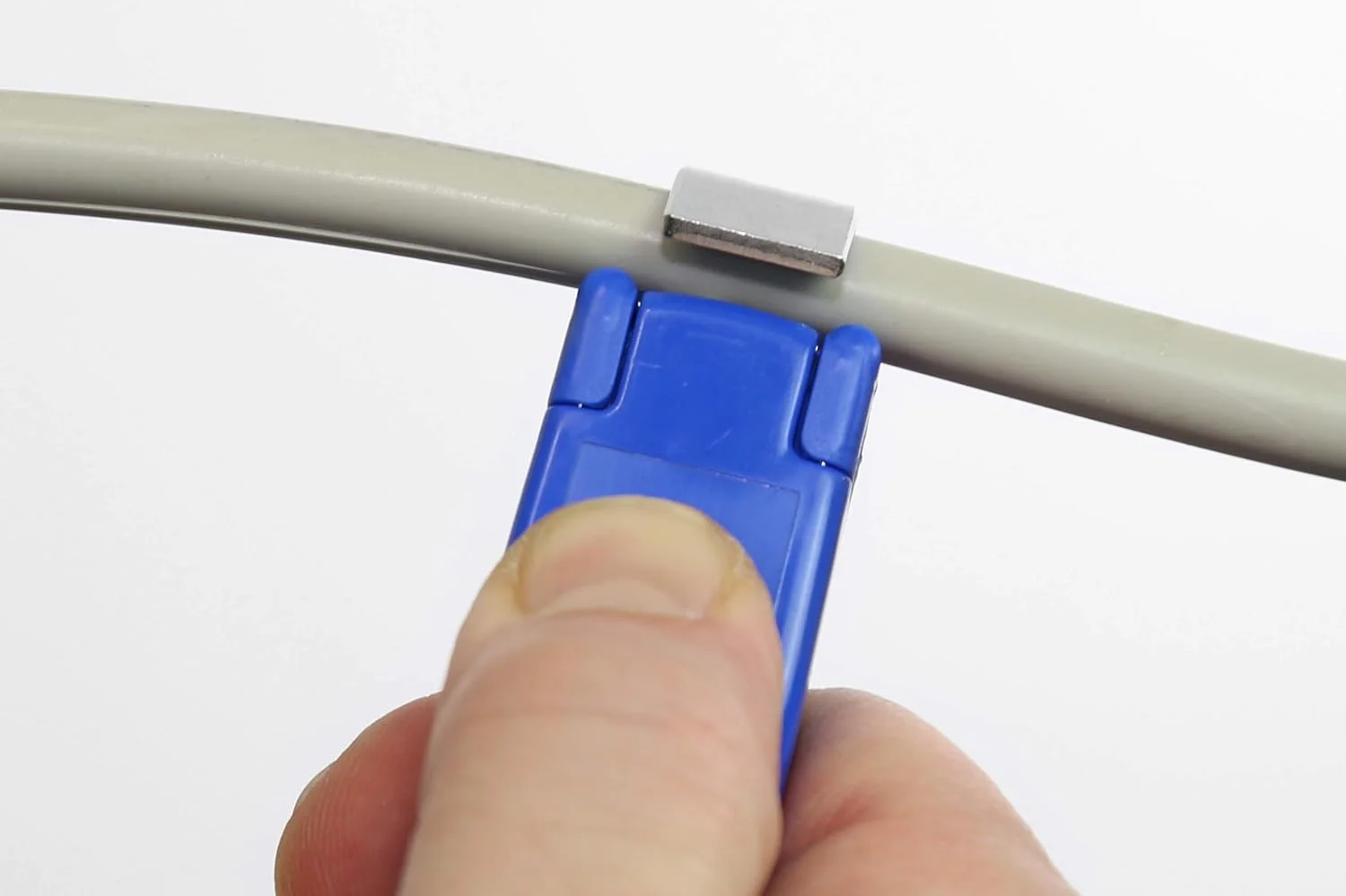 ابزار لخت کن کابل WEICON مدل C 8 - 27 | ابزار لخت کن برای کابل های بین 8 تا 27 میلی متر ابزار لخت کن کابل WEICON مدل C 8 - 27 | ابزار لخت کن برای کابل های بین 8 تا 27 میلی متر