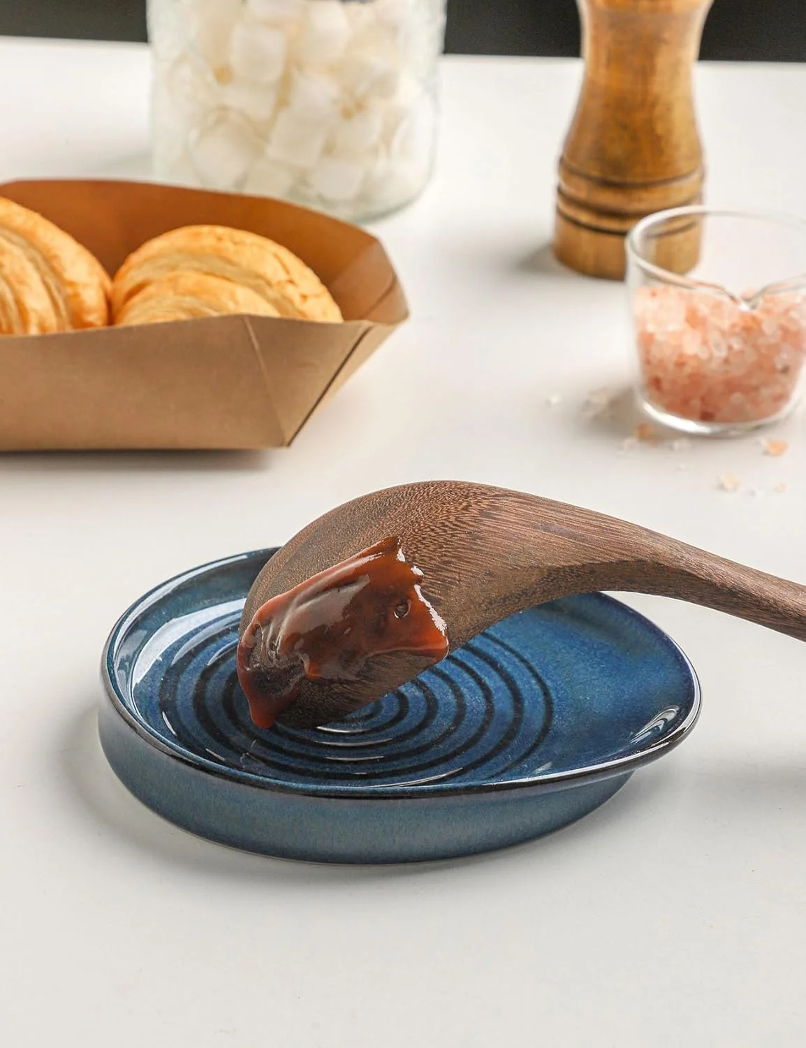 جای قاشق سرامیکی Seyatoo برای اجاق گاز، نگهدارنده قاشق برای پیشخوان آشپزخانه، نگهدارنده ابزار آشپزی برای قاشق، ملاقه و کفگیر، آبی لعاب دار