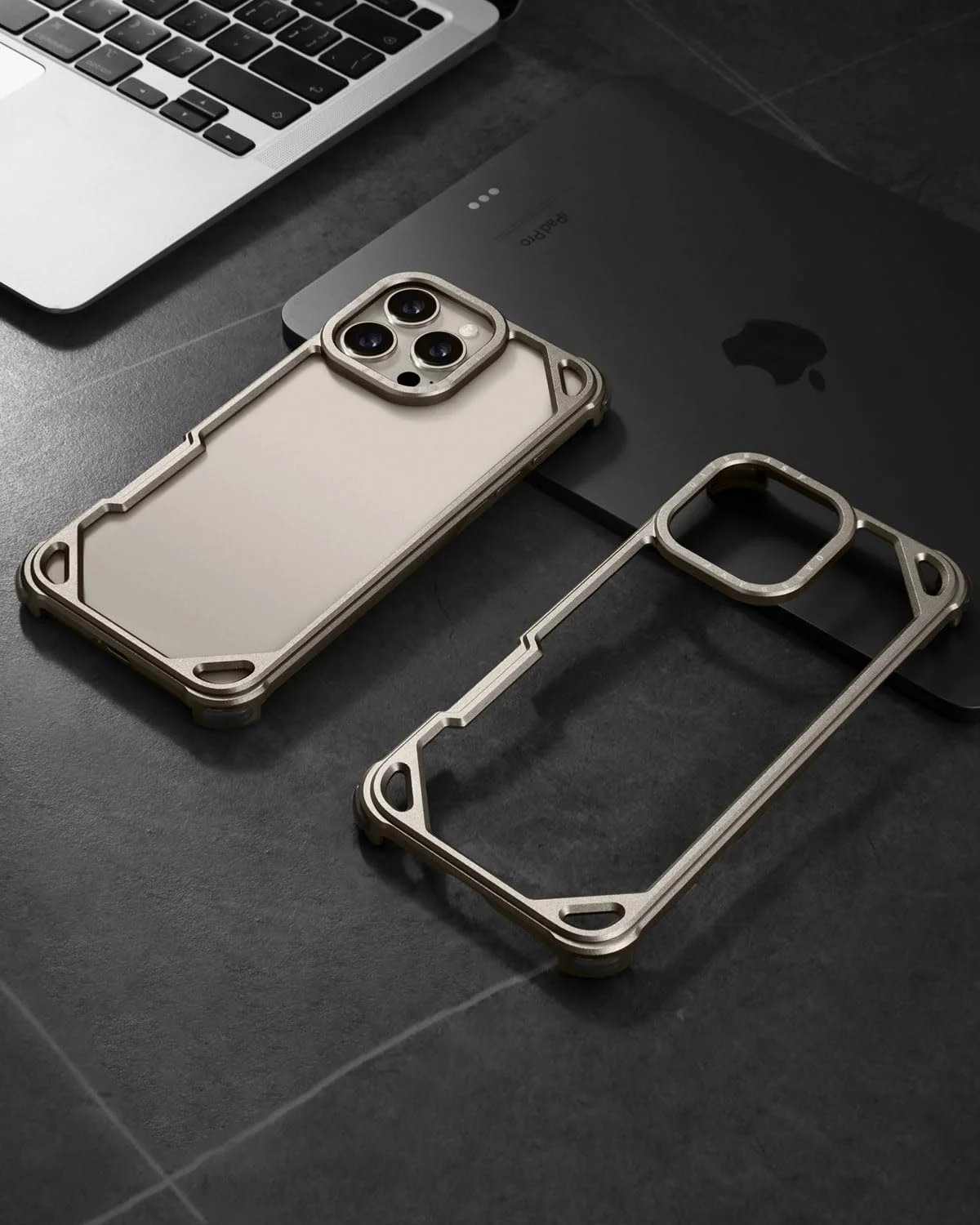 محافظ فلزی دور گوشی آیفون 16 پرو 6.3 اینچی، فریم آلومینیومی باریک، طراحی بدون پشت، سازگار با MagSafe، محافظت ضد ضربه 4 گوشه، قاب گوشی مینیمالیستی بدون فریم، تیتانیوم طبیعی محافظ فلزی دور گوشی آیفون 16 پرو 6.3 اینچی، فریم آلومینیومی باریک، طراحی بدون پشت، سازگار با MagSafe، محافظت ضد ضربه 4 گوشه، قاب گوشی مینیمالیستی بدون فریم، تیتانیوم طبیعی