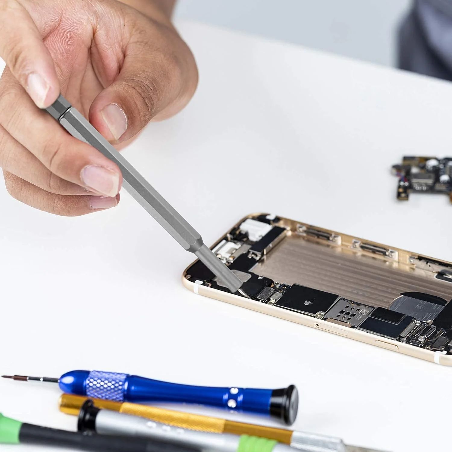 ست پیچ گوشتی دقیق مغناطیسی 25 در 1 - کیت ابزار کوچک نهایی برای تعمیر تلفن های همراه، لپ تاپ ها و ساعت - ایده آل برای علاقه مندان به DIY و متخصصان ست پیچ گوشتی دقیق مغناطیسی 25 در 1 - کیت ابزار کوچک نهایی برای تعمیر تلفن های همراه، لپ تاپ ها و ساعت - ایده آل برای علاقه مندان به DIY و متخصصان