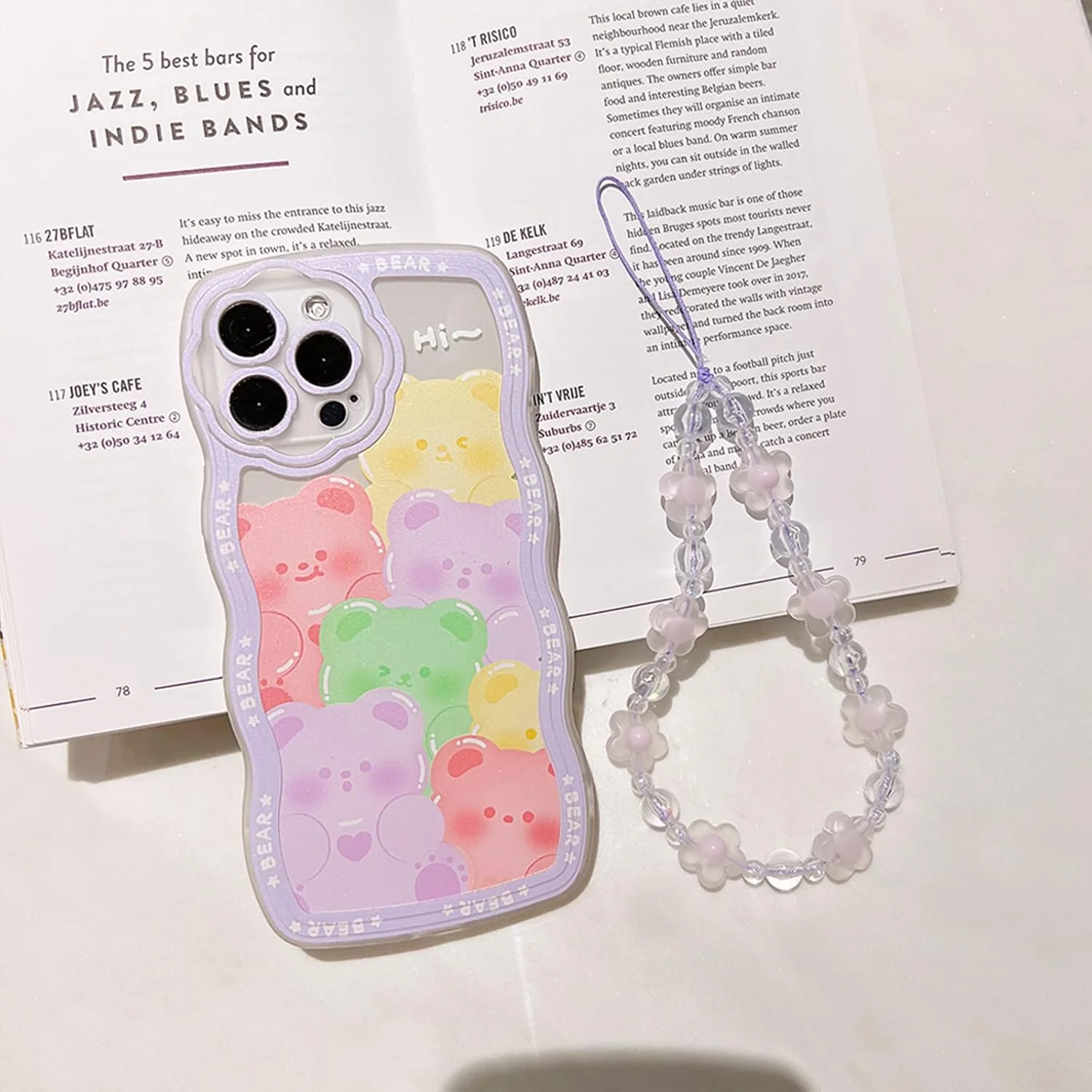 کاور محافظ گوشی آیفون 14 پرو مکس طرح خرس کارتونی شفاف با بند مهره ای گلدار، کاور محافظ کامل TPU نرم - خرس بنفش