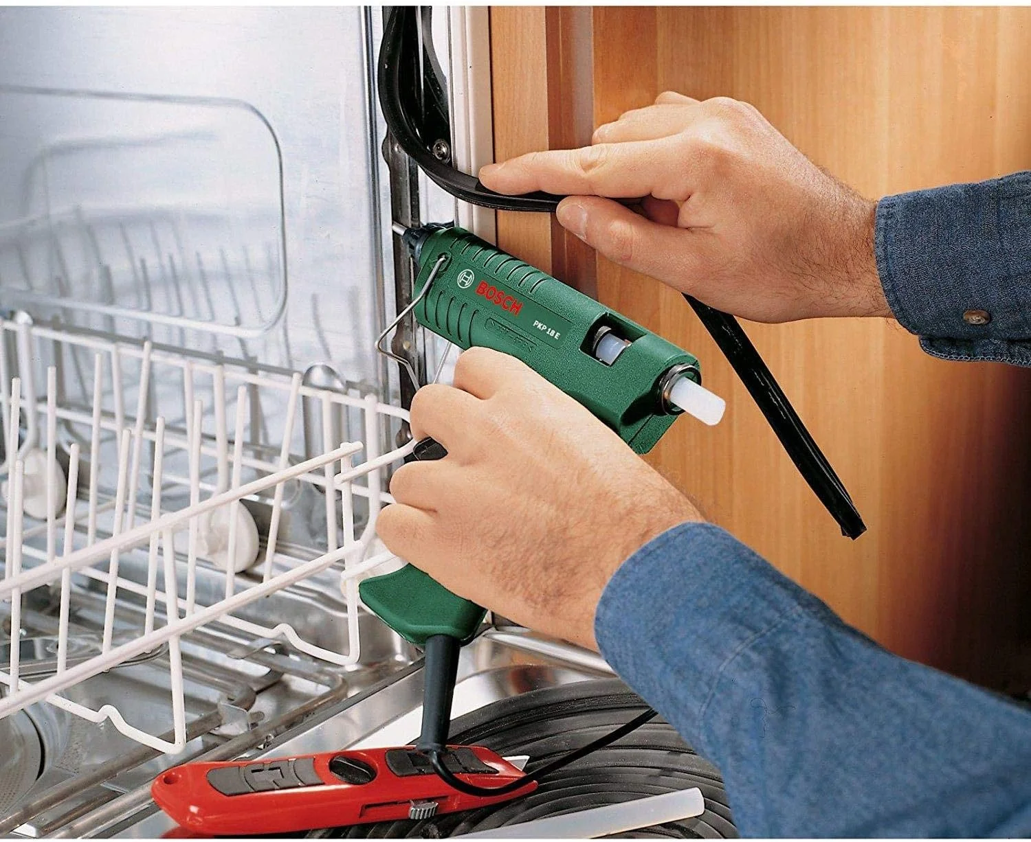 تفنگ چسب حرارتی بوش مدل PKP 18E