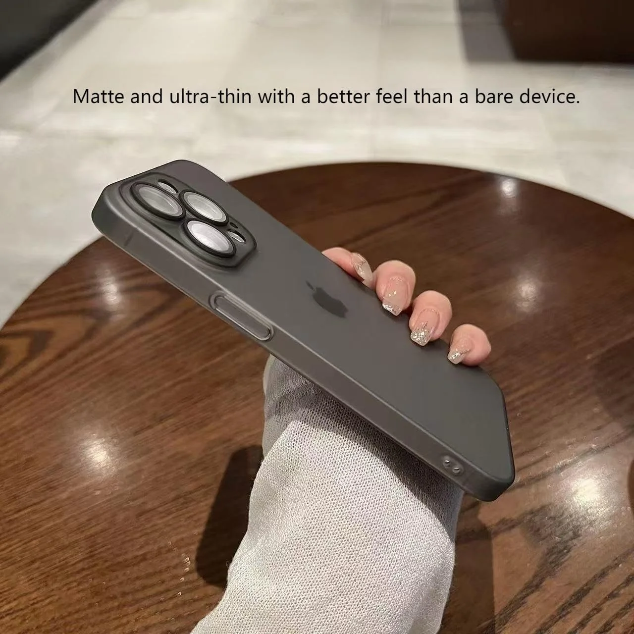 قاب گوشی موبایل آیفون 15 پرو مکس طرح کفش