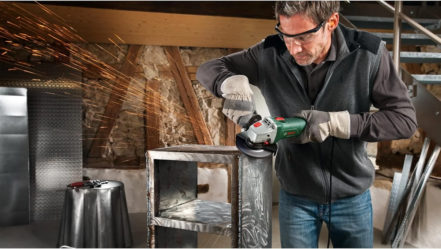 BOSCH UniversalGrind 750-115 Winkelschl. 06033E2000 BOSCH UniversalGrind 750-115 Winkelschl. 06033E2000