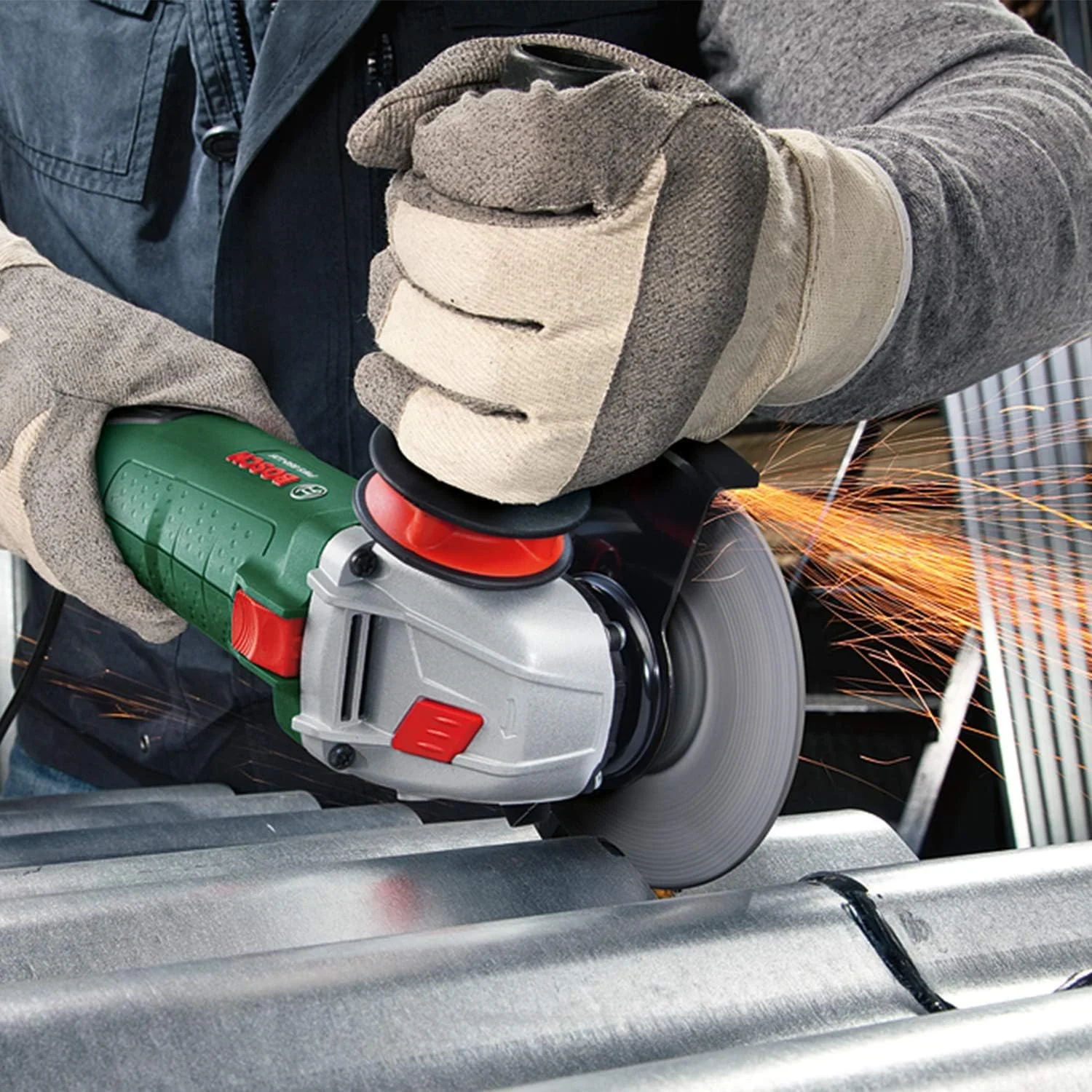 دستگاه فرز زاویه ای بوش PWS 850-125 (850 وات، قطر صفحه: 125 میلی متر، در جعبه سیستم | سایز M) دستگاه فرز زاویه ای بوش PWS 850-125 (850 وات، قطر صفحه: 125 میلی متر، در جعبه سیستم | سایز M)