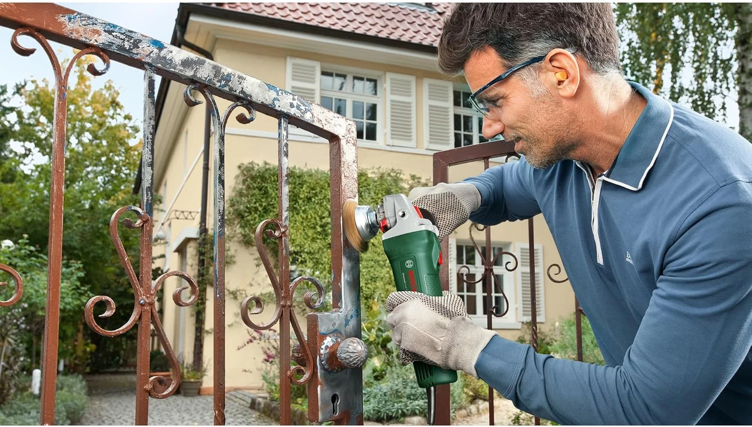 BOSCH UniversalGrind 750-125 دستگاه فرز زاویه ای 06033E2001 BOSCH UniversalGrind 750-125 دستگاه فرز زاویه ای 06033E2001