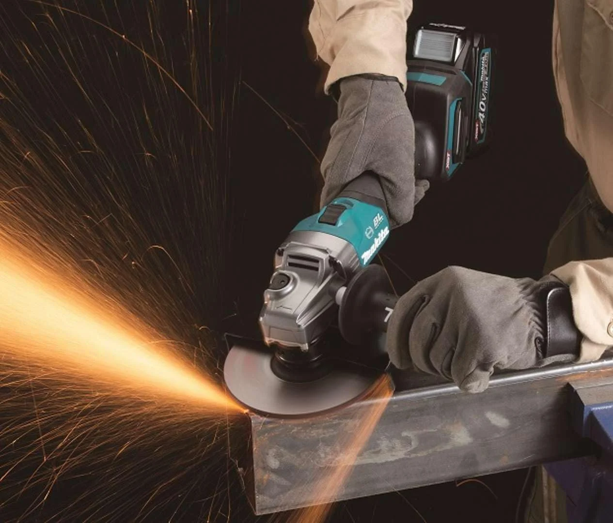 دستگاه فرز زاویه ای شارژی 150 میلی متری ماکیتا مدل Ga035Gz 40V Li-Ion Xgt (Bl/Xpt) 6 اینچ (بدون باتری و شارژر) دستگاه فرز زاویه ای شارژی 150 میلی متری ماکیتا مدل Ga035Gz 40V Li-Ion Xgt (Bl/Xpt) 6 اینچ (بدون باتری و شارژر)