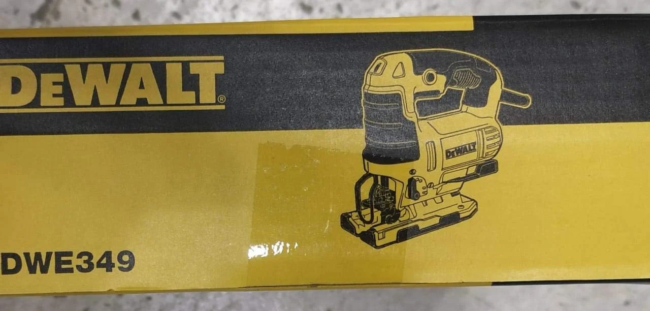 اره عمود بر دیوالت DWE349، 220 ولت، 650 وات