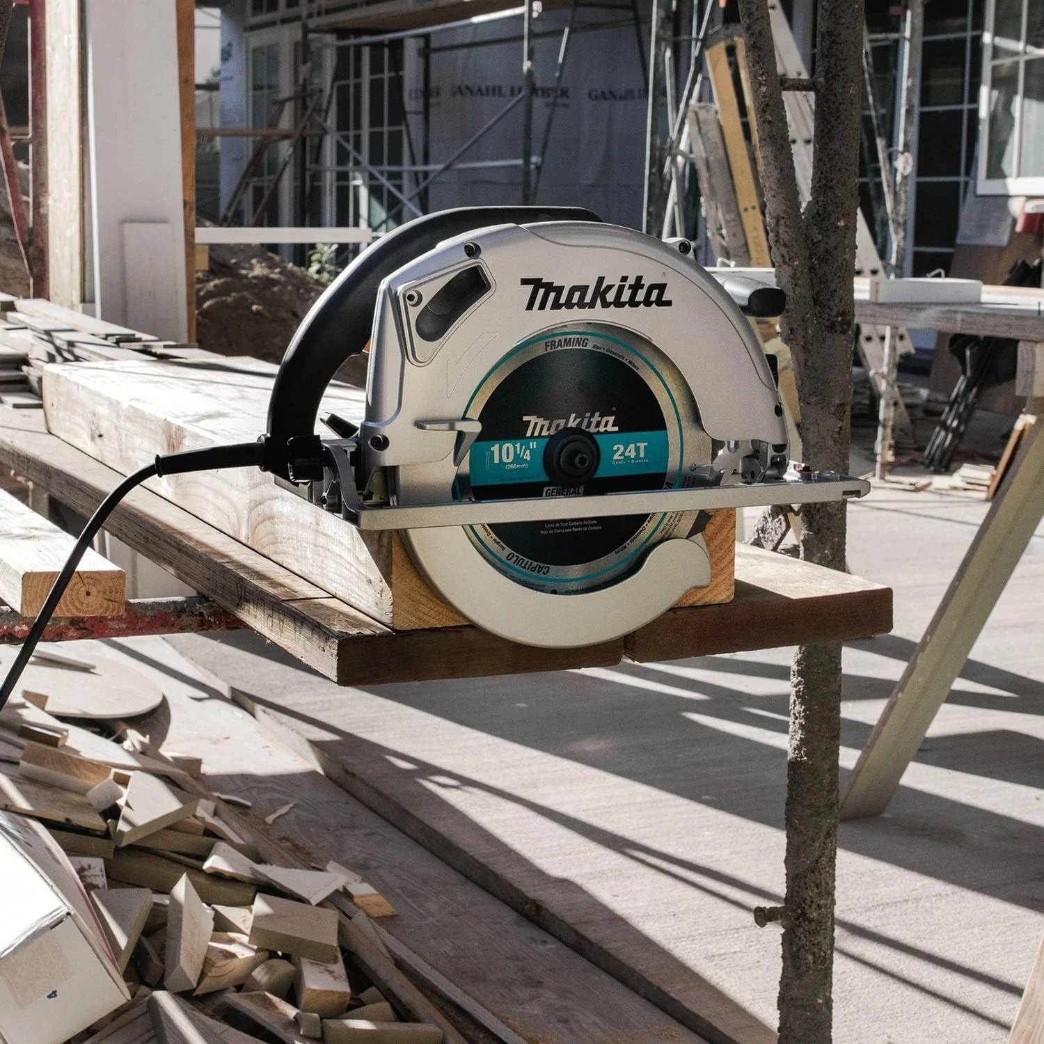 اره دیسکی ماکیتا 5104 با قطر 10-1/4 اینچ، به همراه ترمز الکتریکی اره دیسکی ماکیتا 5104 با قطر 10-1/4 اینچ، به همراه ترمز الکتریکی