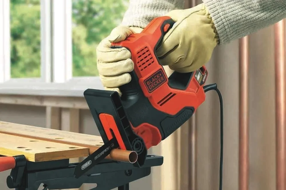اره عقربی یونیورسال 500 وات Black & Decker RS890K-QS با کیف اره عقربی یونیورسال 500 وات Black & Decker RS890K-QS با کیف