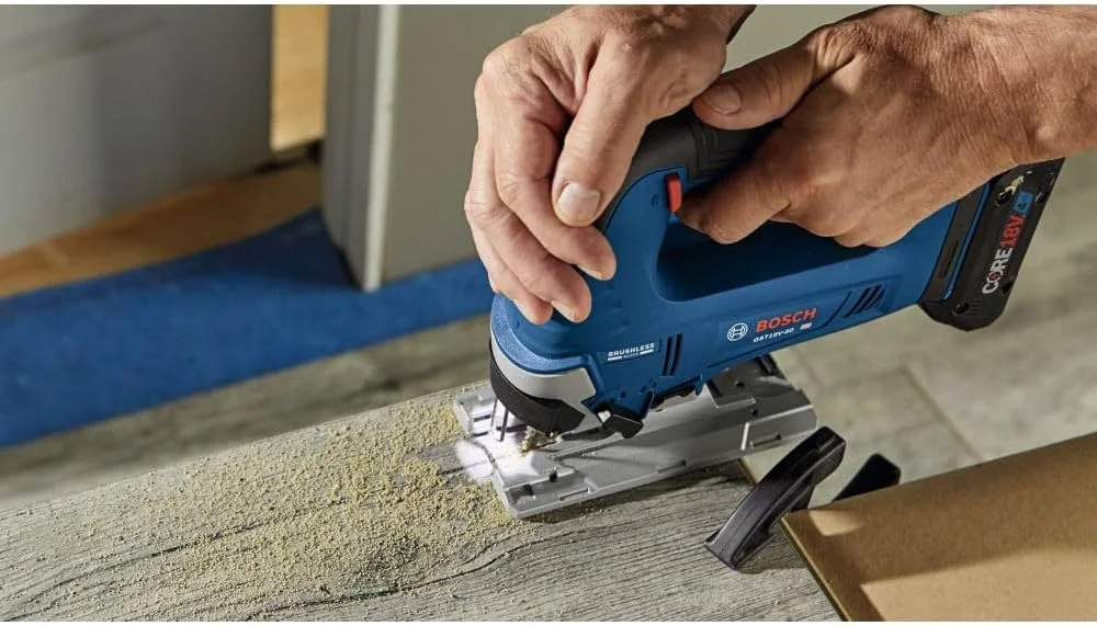 اره عمودبر دسته بالایی براشلس 18 ولت بوش مدل GST18V-50N (فقط بدنه) اره عمودبر دسته بالایی براشلس 18 ولت بوش مدل GST18V-50N (فقط بدنه)