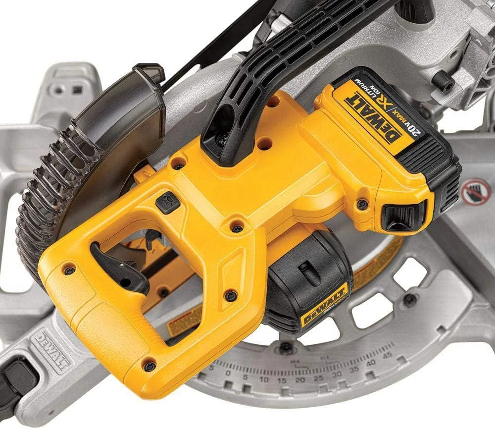 اره فارسی بر کشویی 20 ولت ماکیتا، 7-1/4 اینچ، بی سیم (DCS361M1) اره فارسی بر کشویی 20 ولت ماکیتا، 7-1/4 اینچ، بی سیم (DCS361M1)