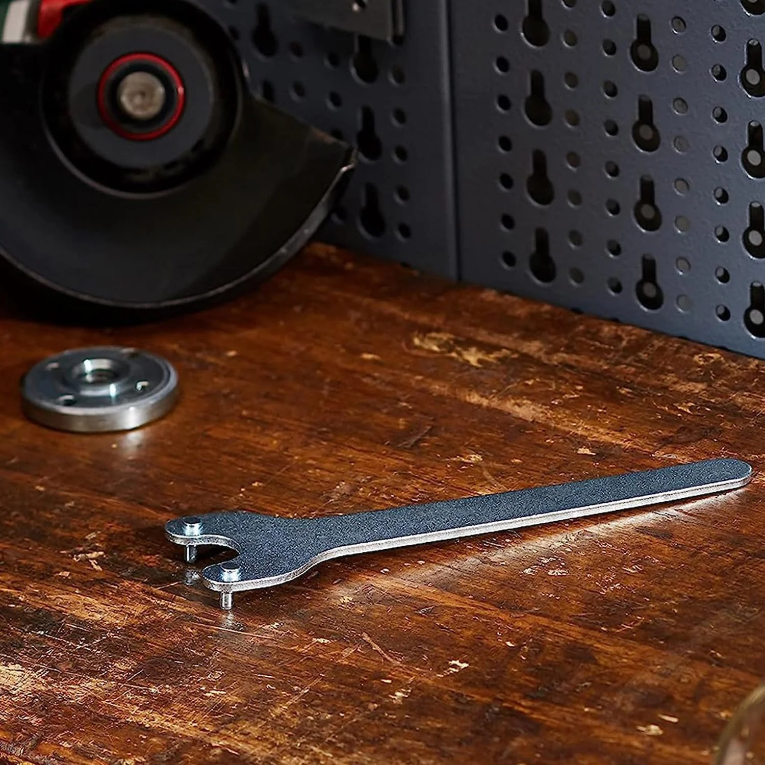 آچار دو سوراخه بوش 1607950043 برای سنگ فرزهای تک دستی آچار دو سوراخه بوش 1607950043 برای سنگ فرزهای تک دستی