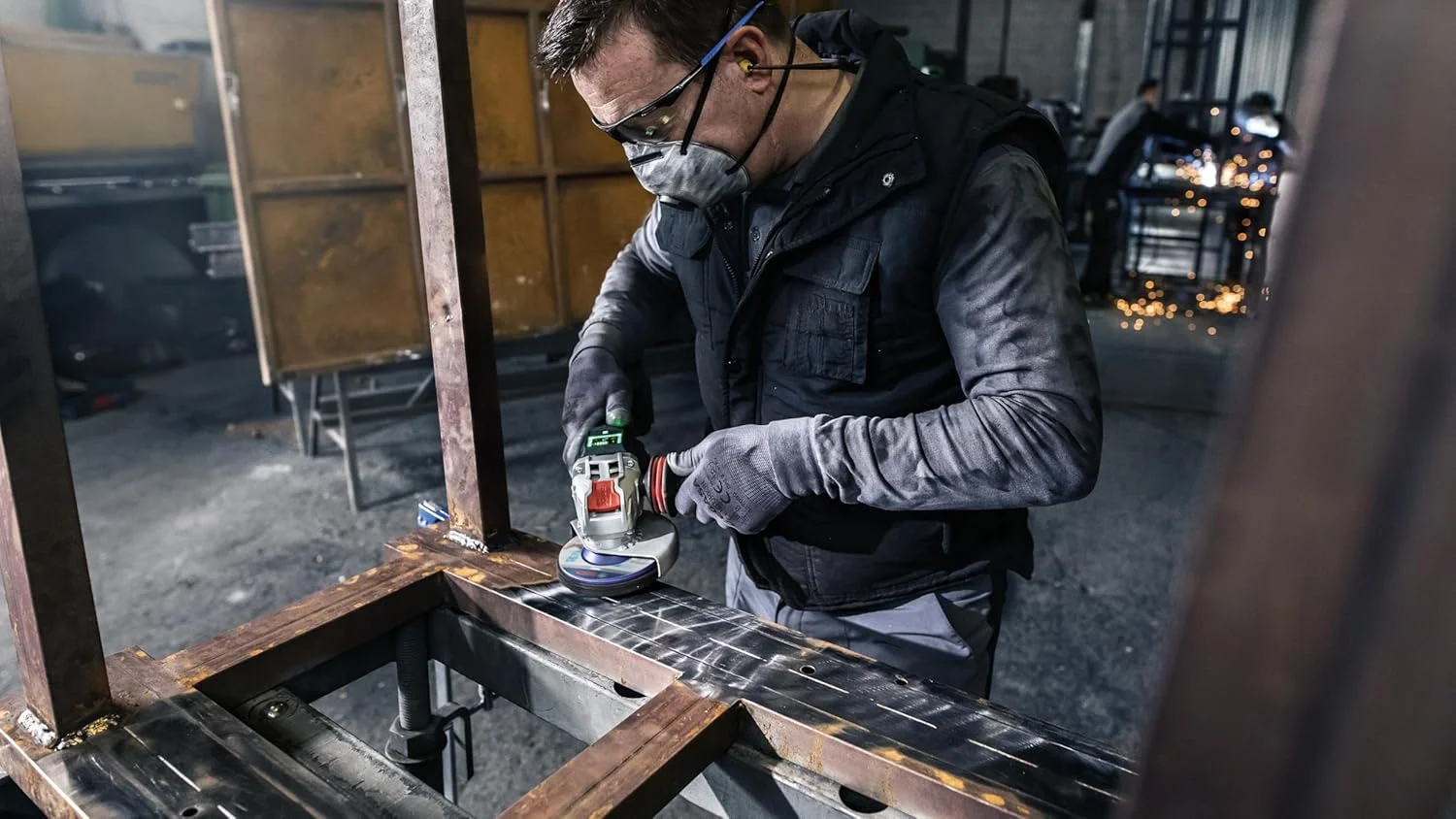 دیسک تمیز کننده چند منظوره بوش مدل PRO N377 برای مینی فرز (مناسب برای ورق های فولادی، فولاد، قطر 125 میلی متر، زبری، لوازم جانبی حرفه ای مینی فرز) دیسک تمیز کننده چند منظوره بوش مدل PRO N377 برای مینی فرز (مناسب برای ورق های فولادی، فولاد، قطر 125 میلی متر، زبری، لوازم جانبی حرفه ای مینی فرز)