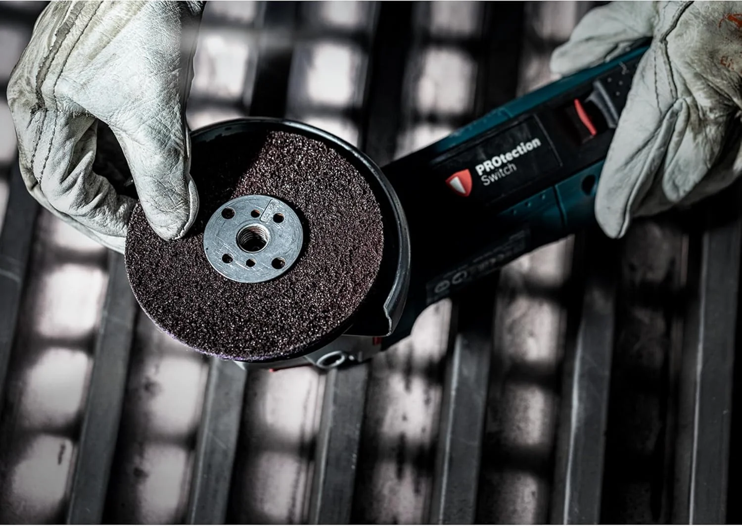 دیسک های پرداخت زبر بوش پروفشنال مدل Expert N477 SCM (قطر 100 میلی متر، مناسب برای دستگاه فرز) دیسک های پرداخت زبر بوش پروفشنال مدل Expert N477 SCM (قطر 100 میلی متر، مناسب برای دستگاه فرز)