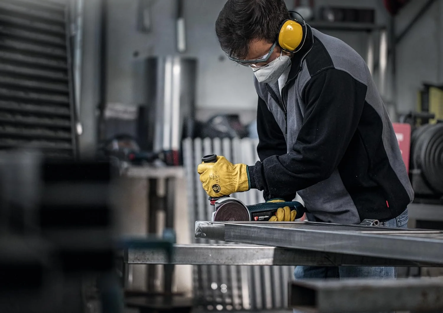 دیسک پشم شیشه اکسپرت N880 بوش پروفشنال (مناسب برای ورق های فولادی، قطر 125 میلی متر، زبری 120، لوازم جانبی سنباده لرزان تصادفی)