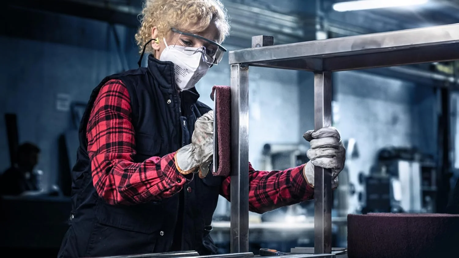 رول پشم شیشه اکسپرت N880 بوش پروفشنال (مناسب ورق های فولادی، عرض 100 میلی متر، طول 10 متر، لوازم جانبی سنباده زنی دستی)