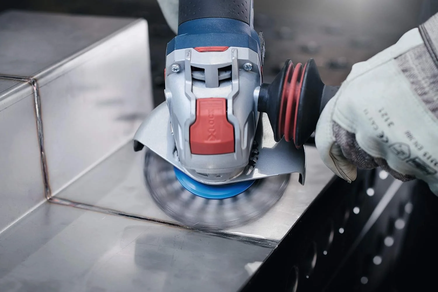 برس سیمی گره خورده استیل ضد زنگ BOSCH WBX429 با رابط X-LOCK برای کاربردهای برس زنی دشوار در فضاهای تنگ برای تمیز کردن جوش ها برس سیمی گره خورده استیل ضد زنگ BOSCH WBX429 با رابط X-LOCK برای کاربردهای برس زنی دشوار در فضاهای تنگ برای تمیز کردن جوش ها