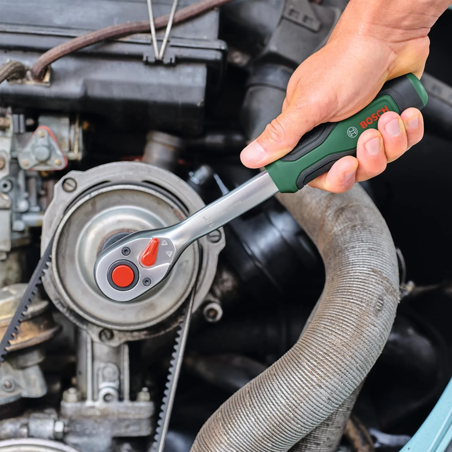 مجموعه جغجغه بوش 1/4 اینچ + 1/2 اینچ 57 قطعه (دو جغجغه قدرتمند برای مصارف مختلف خانگی؛ 55 عدد متعلقات؛ گشتاور بالا؛ دکمه قفل؛ سوییچ تغییر جهت؛ گردن خمیده؛ روکش نرم؛ کیف حمل) مجموعه جغجغه بوش 1/4 اینچ + 1/2 اینچ 57 قطعه (دو جغجغه قدرتمند برای مصارف مختلف خانگی؛ 55 عدد متعلقات؛ گشتاور بالا؛ دکمه قفل؛ سوییچ تغییر جهت؛ گردن خمیده؛ روکش نرم؛ کیف حمل)