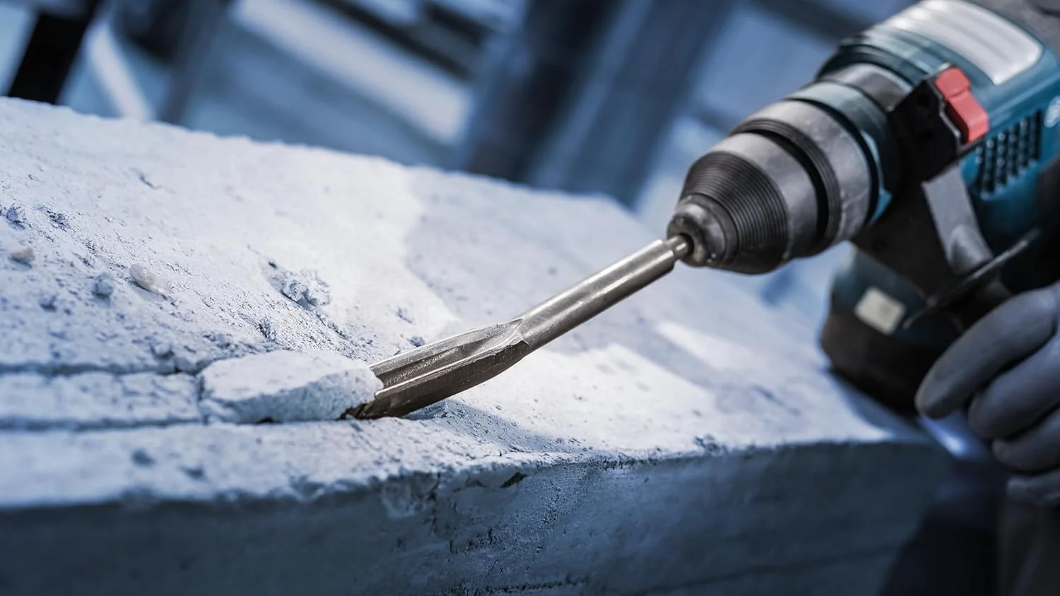 قلم چکش تخریب سر پهن بوش مدل 1618601004 SDS-Plus، 22 میلی متر در 250 میلی متر، نقره ای قلم چکش تخریب سر پهن بوش مدل 1618601004 SDS-Plus، 22 میلی متر در 250 میلی متر، نقره ای