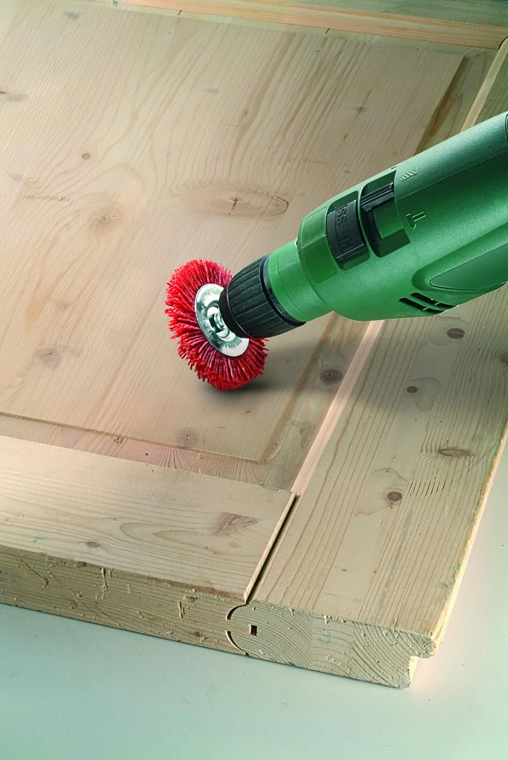 برس سیمی کاسه ای نایلونی بوش 6 × 75 میلی متر مدل 2609256535 برس سیمی کاسه ای نایلونی بوش 6 × 75 میلی متر مدل 2609256535