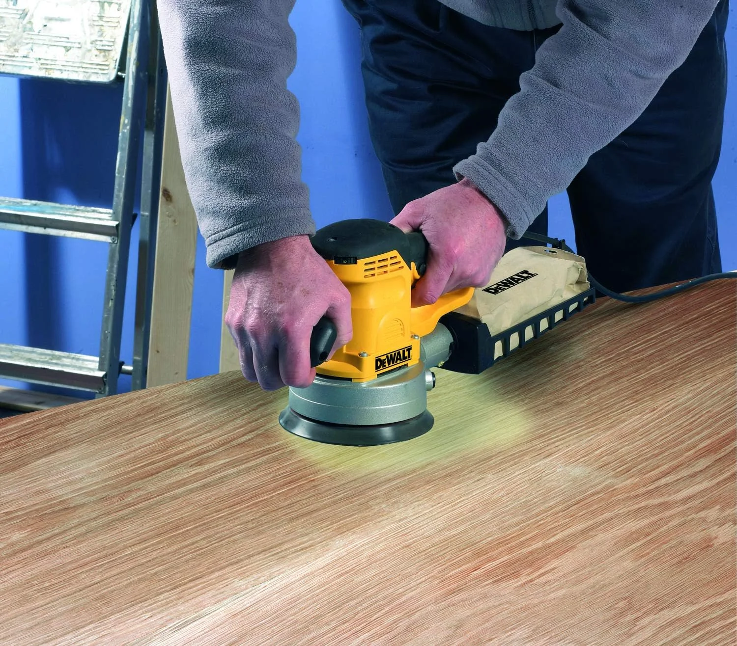 بسته 10 عددی دیسک سنباده 150 میلی متری دیوالت، چند منظوره چوب/رنگ - خشک - G120، زرد/مشکی، Dt3125-Qz