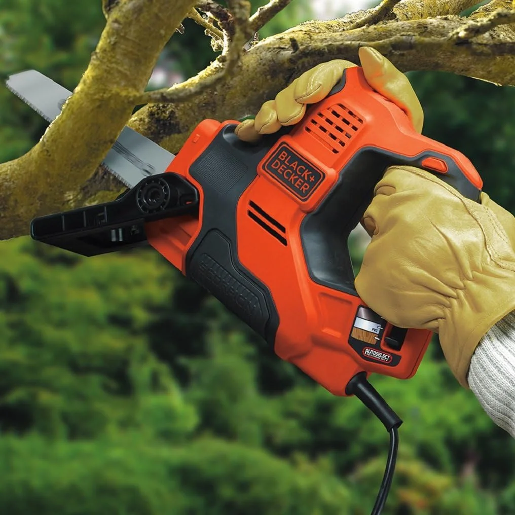 اره دستی برقی بلک اند دکر مدل Scorpion با طول ضربه 23 میلی متر و قدرت 500 وات به همراه جعبه ابزار و 3 تیغه RS890K-GB اره دستی برقی بلک اند دکر مدل Scorpion با طول ضربه 23 میلی متر و قدرت 500 وات به همراه جعبه ابزار و 3 تیغه RS890K-GB