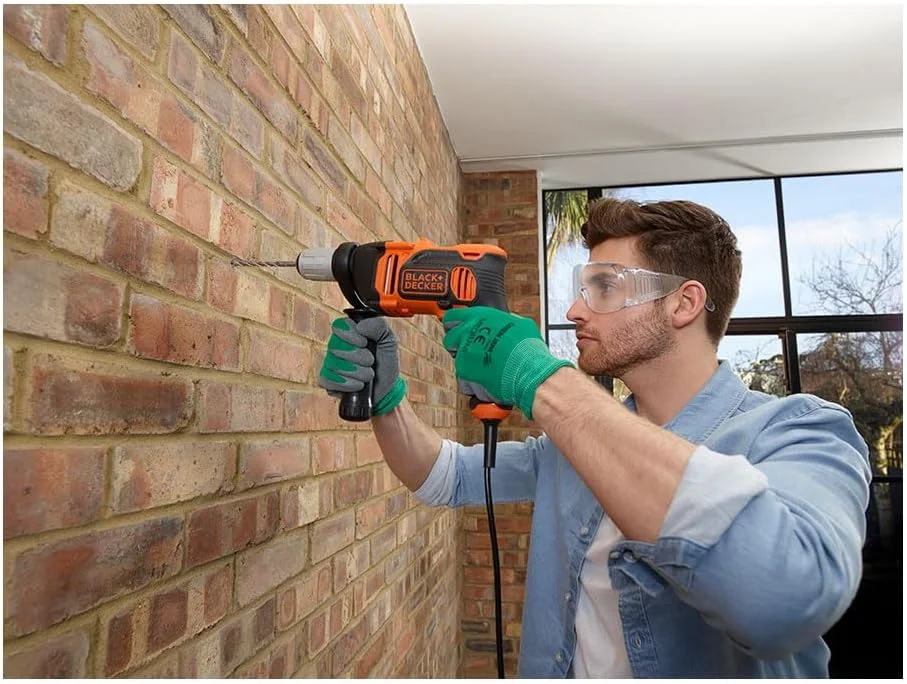 دریل چکشی 850 وات Black & Decker BEH850K-QS به همراه کیف دریل چکشی 850 وات Black & Decker BEH850K-QS به همراه کیف